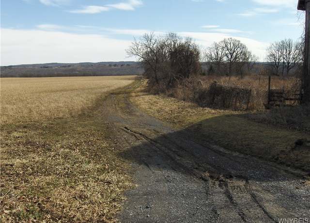 Property at 5509 Barber Hill Rd, Groveland, NY 14454, 3 beds, 1 bath