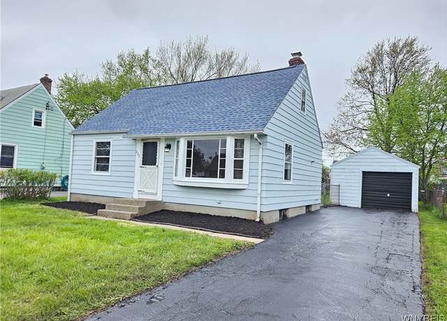 Property at 226 Westbrook Dr, Cheektowaga, NY 14225, 2 beds, 1 bath