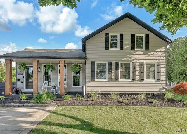 Property at 2001 Como Park Blvd, Lancaster, NY 14086, 2 beds, 1 bath