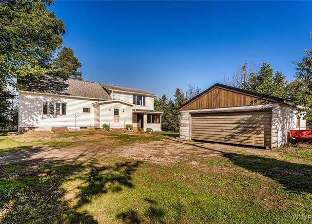 Property at 433 Getman Rd, Bennington, NY 14004, 3 beds, 2 baths