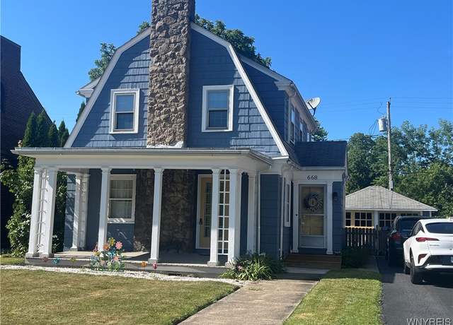 Property at 668 Orchard Pkwy, Niagara Falls, NY 14301, 3 beds, 1 bath