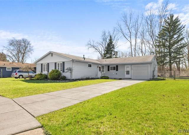 Property at 104 Susan Dr, Cheektowaga, NY 14043, 4 beds, 1.5 baths