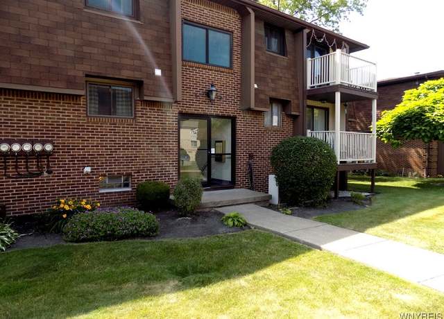Property at 3924 Ridge Lea Rd Unit B, Amherst, NY 14228, 2 beds, 1 bath