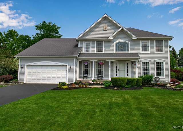 Property at 9396 Pinyon Ct, Clarence, NY 14032, 4 beds, 2.5 baths