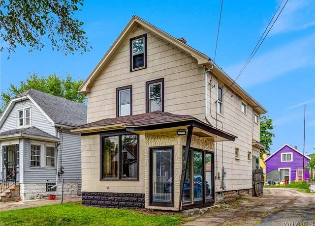 Property at 597 Norfolk Ave, Buffalo, NY 14215, 3 beds, 1 bath