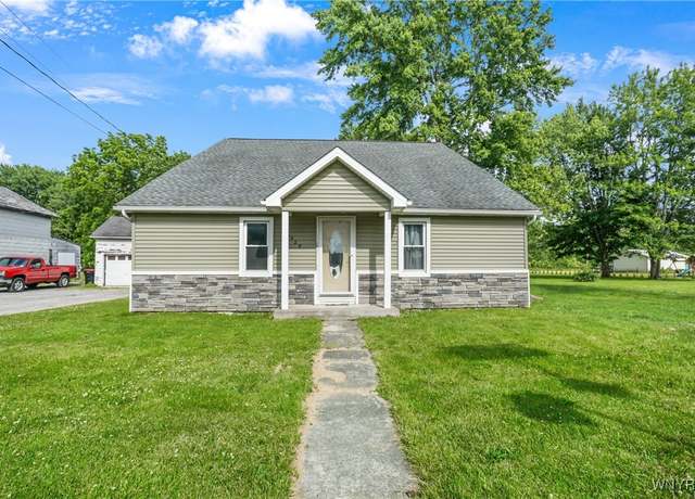 Property at 6529 Wolcottsville Rd, Royalton, NY 14001, 5 beds, 3 baths