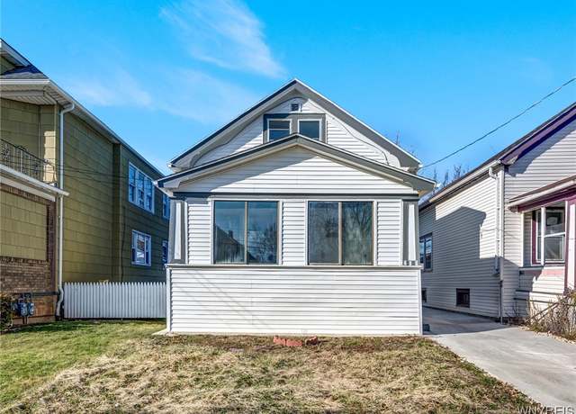 Property at 486 Hewitt Ave, Buffalo, NY 14215, 3 beds, 2 baths