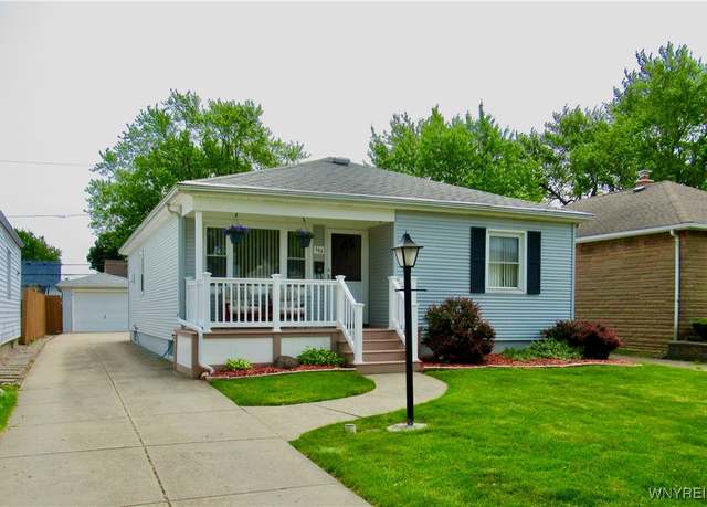 Property at 173 Wellington Ave, Tonawanda-town, NY 14223, 3 beds, 1.5 baths