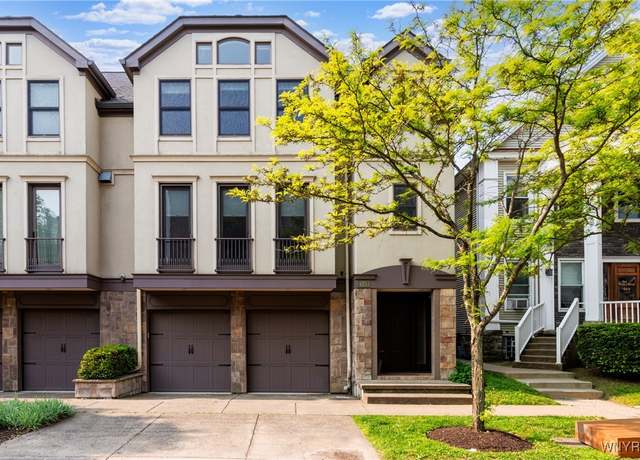 Property at 673 Potomac Ave, Buffalo, NY 14222, 3 beds, 3 baths