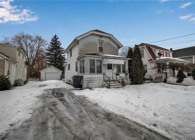 Property at 32 S New York St, Lockport-city, NY 14094, 2 beds, 1 bath