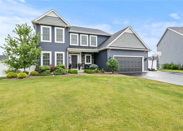 Property at 40 Squirrel Run, Lancaster, NY 14086, 4 beds, 2.5 baths
