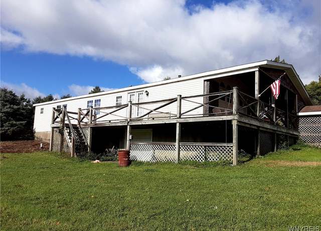 Property at 4955 Roszyk Hill Rd, Machias, NY 14101, 3 beds, 2.5 baths