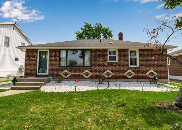 Property at 37 Lamson Rd, Tonawanda, NY 14223, 3 beds, 1.5 baths