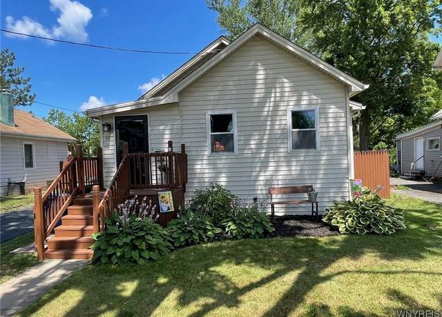 Property at 99 Corinthia St, Lockport City, NY 14094, 3 beds, 1 bath