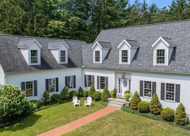 Property at 2862 Four Rod Rd, Marilla, NY 14052, 3 beds, 2.5 baths