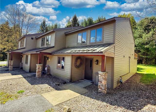 Property at 3 Creekside Vlg, Ellicottville, NY 14731, 3 beds, 2.5 baths