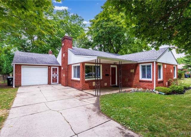 Property at 26 Farber Ln, Amherst, NY 14221, 3 beds, 1 bath