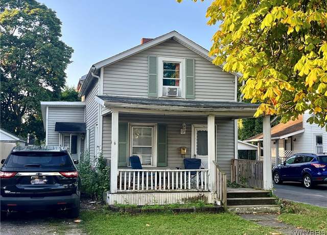 Property at 172 Willow St, Lockport City, NY 14094, 2 beds, 1 bath