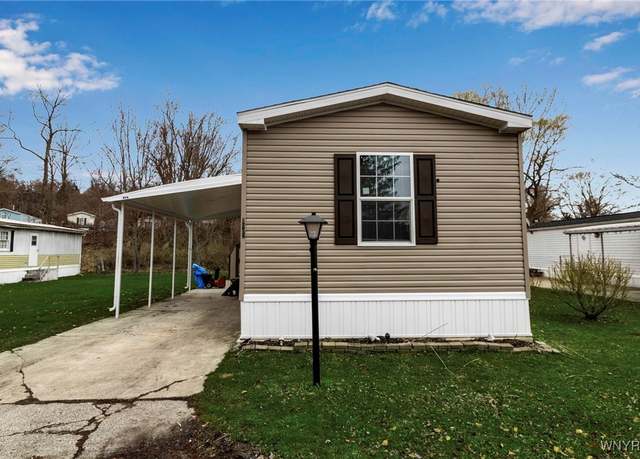 Property at 1002 Wish Cir, Marilla, NY 14052, 3 beds, 2 baths