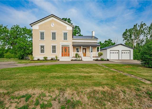 Property at 5348 Hollenbeck Rd, Royalton, NY 14094, 4 beds, 3 baths