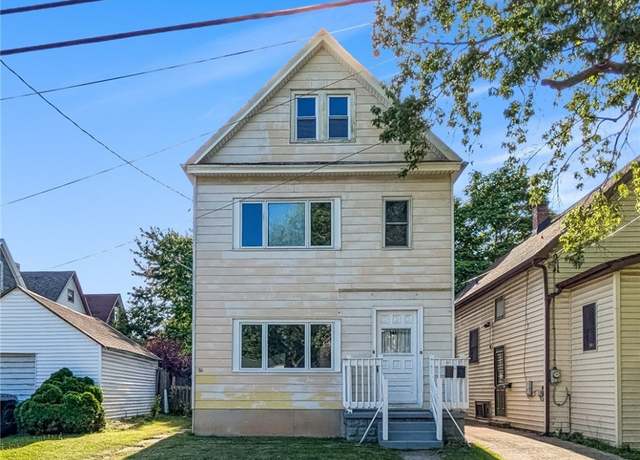 Property at 386 Davey St, Buffalo, NY 14206, 3 beds, 2 baths