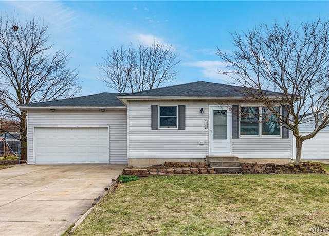 Property at 4965 Roseview Ave, Hamburg, NY 14219, 3 beds, 2 baths