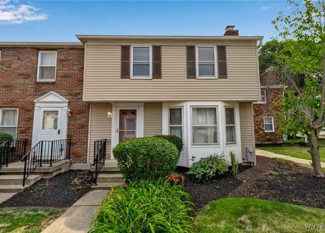 Property at 77 Sundridge Dr, Amherst, NY 14228, 3 beds, 1.5 baths