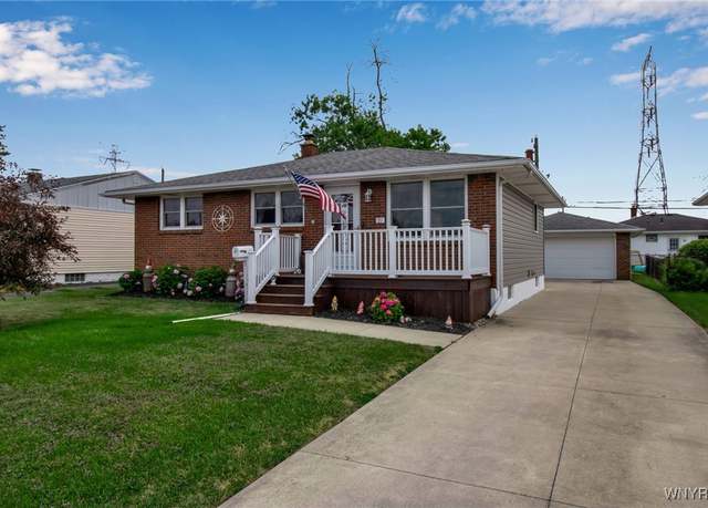 Property at 21 Hillsboro Rd, Cheektowaga, NY 14225, 2 beds, 1.5 baths