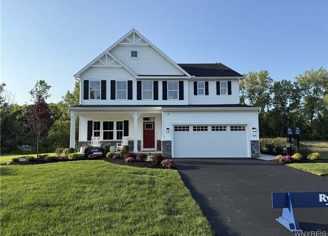 Property at 9486 Deer Valley Drive Dr, Clarence, NY 14032, 5 beds, 4 baths