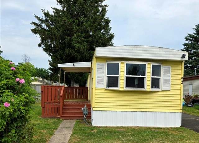 Property at 6035 S Transit/93 Oakbrook Rd, Lockport Town, NY 14094, 2 beds, 1 bath