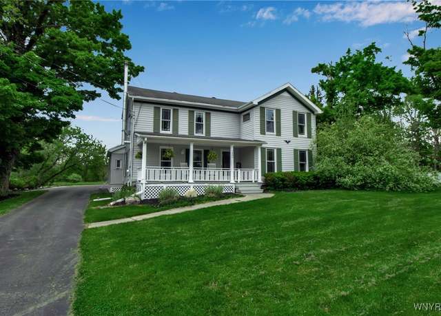 Property at 1492 Two Rod Rd, Marilla, NY 14102, 4 beds, 1.5 baths