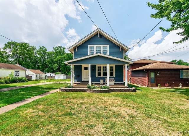 Property at 196 Ward Rd, North Tonawanda, NY 14120, 3 beds, 2 baths