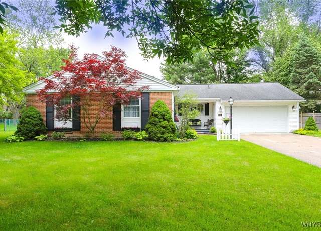 Property at 92 Bridle Path, Amherst, NY 14221, 3 beds, 2 baths