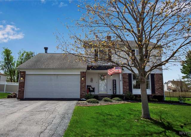 Property at 2823 Amsdell Rd, Hamburg, NY 14075, 3 beds, 1.5 baths