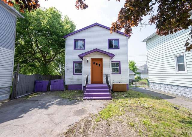 Property at 965 Walden Ave, Buffalo, NY 14211, 5 beds, 2.5 baths
