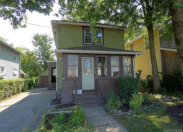 Property at 128 S New York St, Lockport City, NY 14094, 2 beds, 1 bath