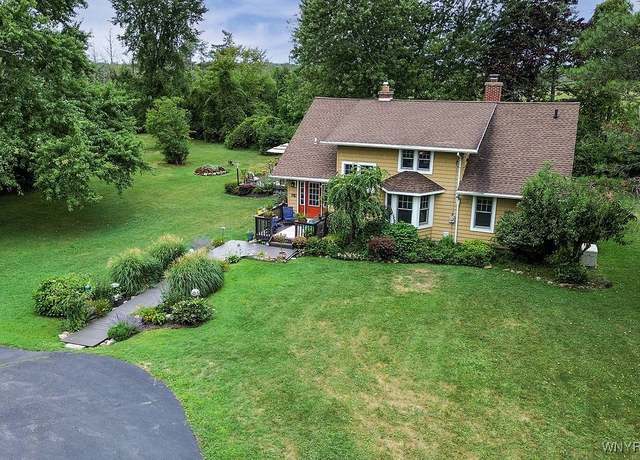 Property at 767 Sturgeon Point Rd, Evans, NY 14047, 4 beds, 2 baths