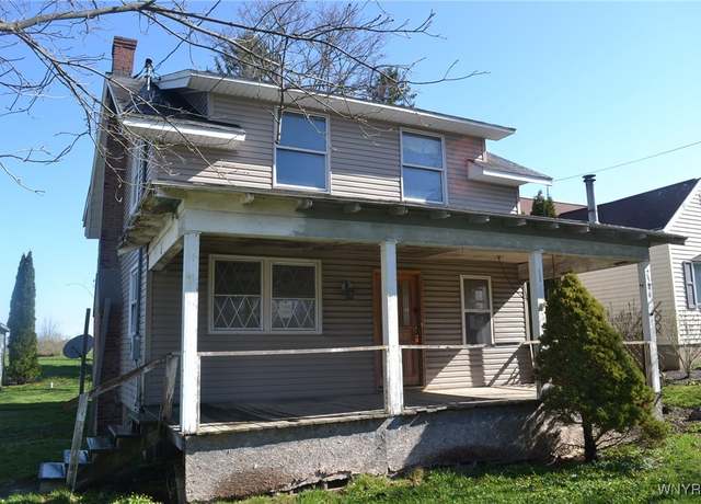 Property at 2386 Main St, Collins, NY 14034, 3 beds, 1.5 baths