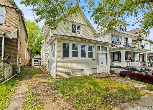 Property at 102 Briscoe Ave, Buffalo, NY 14211, 5 beds, 1 bath
