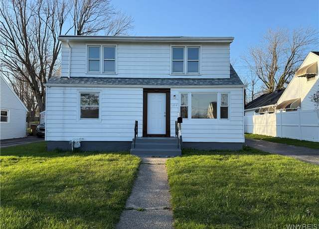 Property at 104 Balbach Dr, Cheektowaga, NY 14225, 4 beds, 1 bath