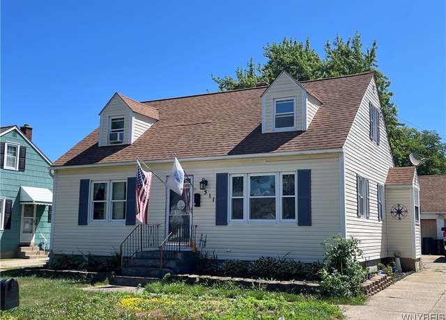 Property at 511 Capen Blvd, Amherst, NY 14226, 4 beds, 1 bath