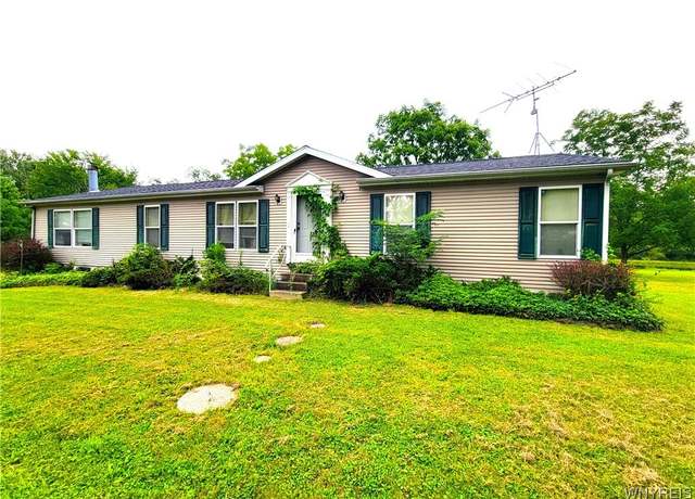 Property at 9384 S Swede Rd, Portland, NY 14716, 3 beds, 2.5 baths