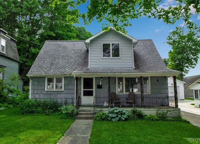 Property at 1468 Elm St, Alden, NY 14004, 5 beds, 2 baths