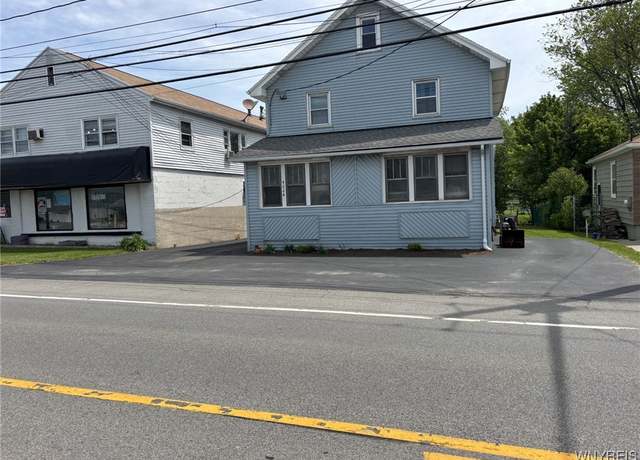 Property at 4224 S Park Ave, Hamburg, NY 14219, 4 beds, 3 baths