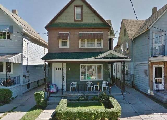 Property at 99 Goethe St, Buffalo, NY 14206, 5 beds, 2 baths