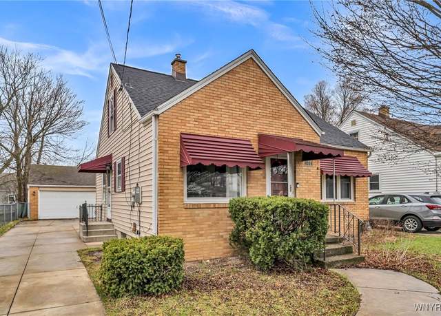 Property at 4086 Bailey Ave, Amherst, NY 14226, 4 beds, 1 bath