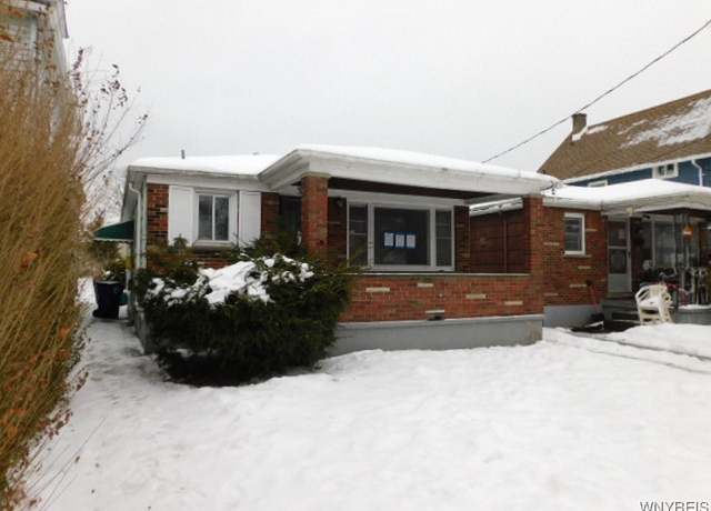 Property at 3331 Church Ave, Niagara Falls, NY 14303, 2 beds, 1 bath