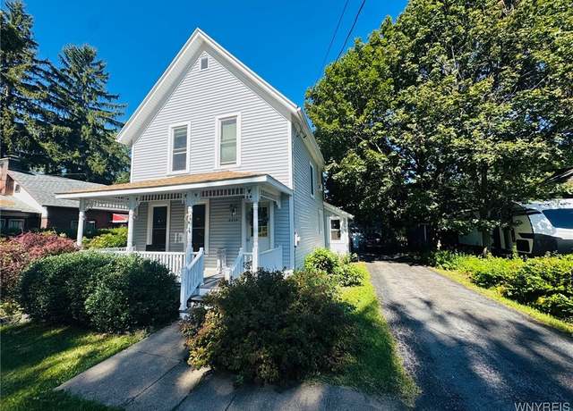 Property at 6434 Center St, Hamburg, NY 14085, 2 beds, 1.5 baths