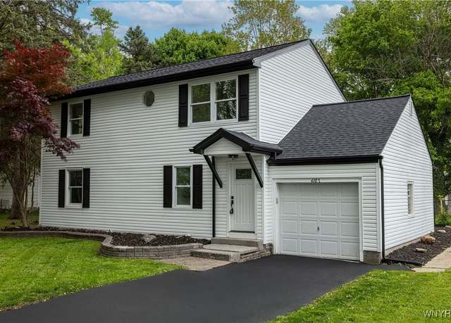 Property at 4387 Barton Rd, Clarence, NY 14031, 5 beds, 2 baths