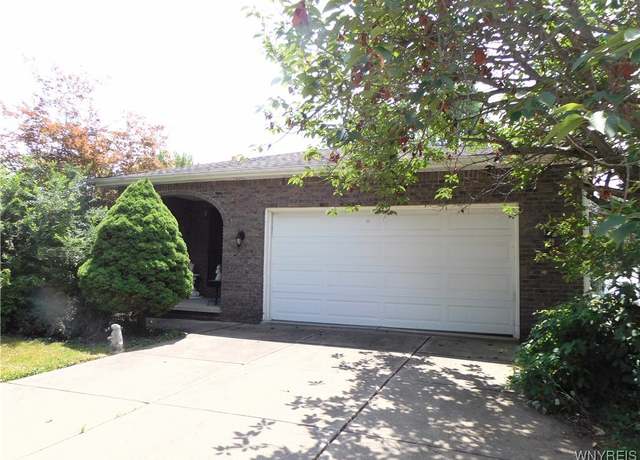 Property at 51 Marywood Dr, Cheektowaga, NY 14043, 3 beds, 1.5 baths
